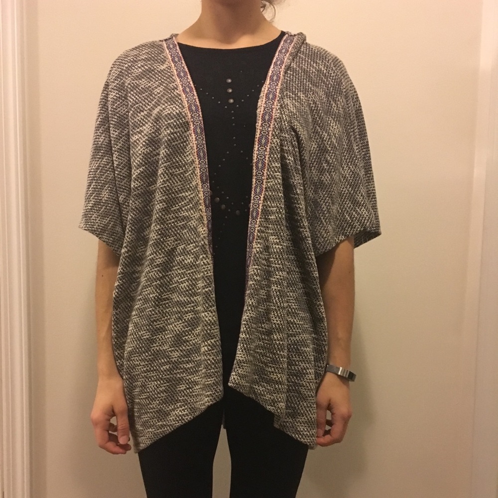 Sweater shawl